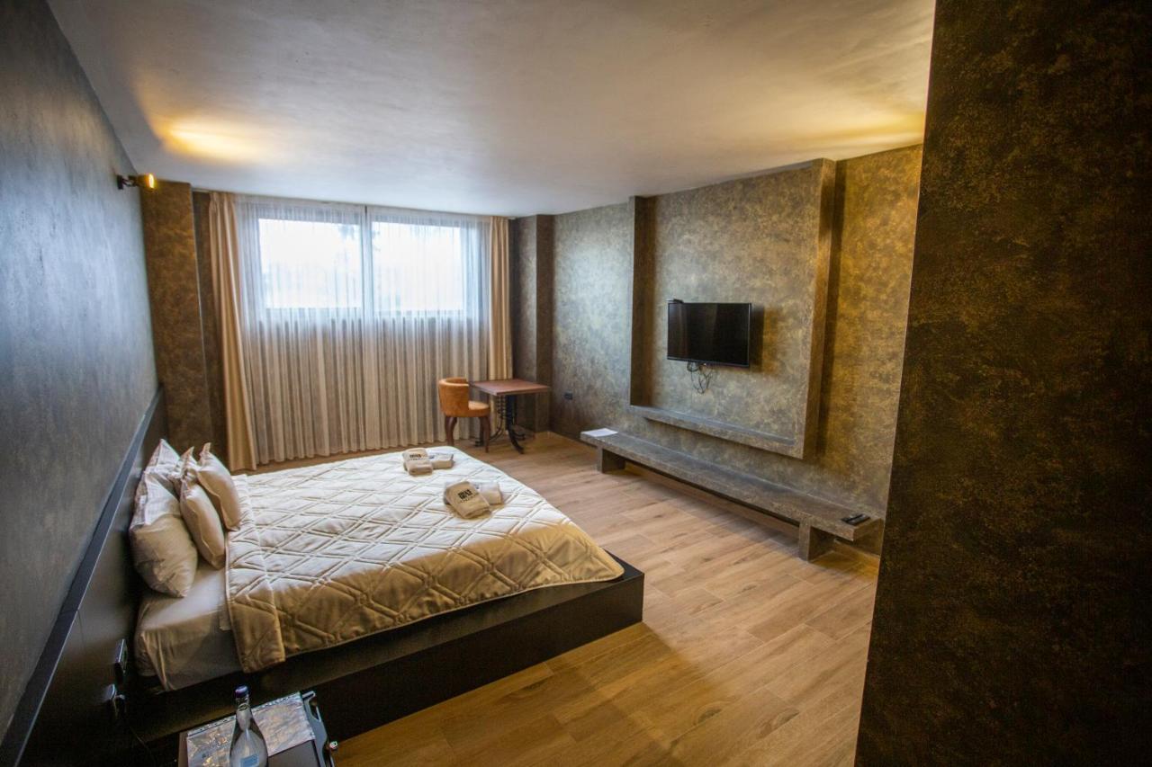 Monogramlux Hotel Indija Eksteriør billede