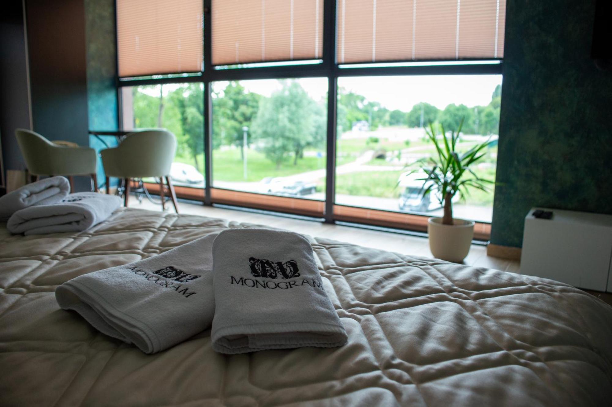 Monogramlux Hotel Indija Eksteriør billede